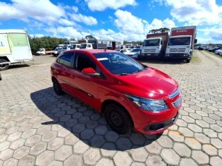 CHEVROLET ONIX 1.4MT LT Frente Passageiro