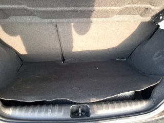 CHEVROLET ONIX 1.4MT LT Porta malas