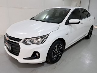 CHEVROLET ONIX PLUS 10TMT LT1 Frente Motorista