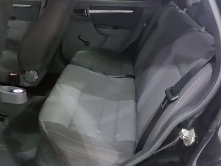 CHEVROLET PRISMA 1.4L LT Bancos traseiros