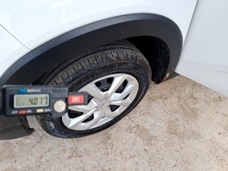 CITROEN C3 LIVE PK 1.0 Pneu dianteiro esq.