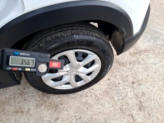 CITROEN C3 LIVE PK 1.0 Pneu traseiro esq.
