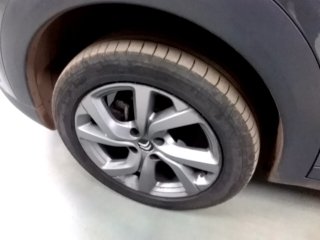 CITROEN C4CACTUS SHINE T Pneu dianteiro esq.