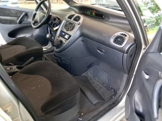CITROEN PICASSO II16GLXF Porta e interior passageiro