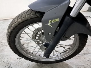 DAFRA NH 190 ABS Pneu dianteiro esq.