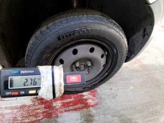 FIAT FIORINO 1.4 FLEX Pneu dianteiro dir.