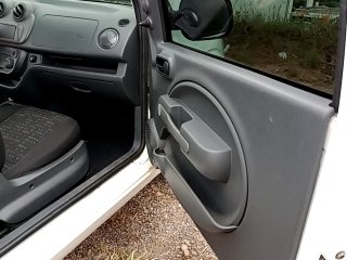 FIAT FIORINO 1.4 FLEX Porta e interior passageiro