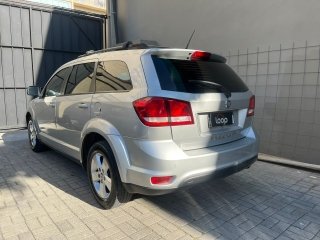 FIAT FREEMONT 2.4 PRECISION 16V GASOLINA 4P AUTOMÁTICO Traseira Motorista