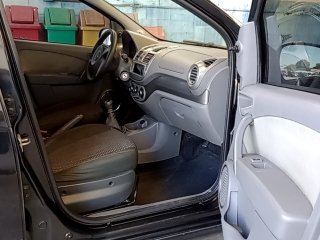 FIAT GRAND SIENA ESSENCE 1.6 Porta e interior passageiro