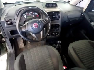 FIAT IDEA ADVENTURE 1.8 Painel completo