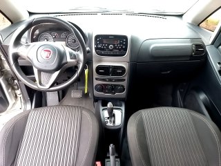 FIAT IDEA ESSENCE 1.6 Painel completo