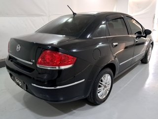 FIAT LINEA LX 1.9 DUAL Traseira Passageiro