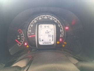FIAT MOBI LIKE Painel KM