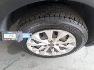 FIAT MOBI LIKE Pneu dianteiro dir.