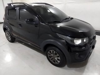 FIAT MOBI TREKKING 1.0MT Frente Passageiro