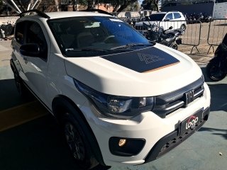 FIAT MOBI/TREKKING 1.0MT Frente Passageiro