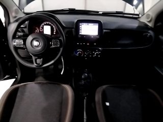 FIAT MOBI TREKKING 1.0MT Painel completo