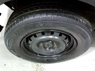 FIAT PALIO ELX FLEX Pneu traseiro dir.