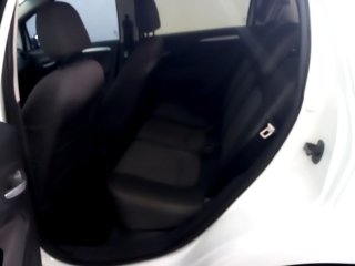 FIAT PUNTO ATTRACTIVE 1.4 4p Bancos traseiros
