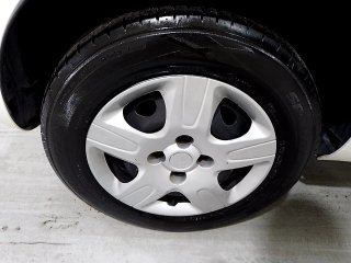 FIAT PUNTO ATTRACTIVE Pneu traseiro dir.
