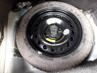 FIAT PUNTO ESSENCE 1.6 Estepe