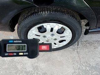 FIAT SIENA FIRE FLEX Pneu traseiro dir.