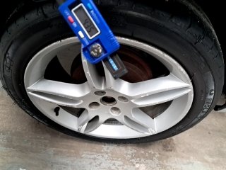 FIAT STILO FLEX Pneu traseiro dir.