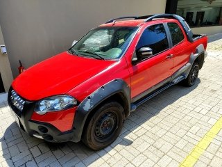 FIAT STRADA ADVENTURE CD Frente Motorista