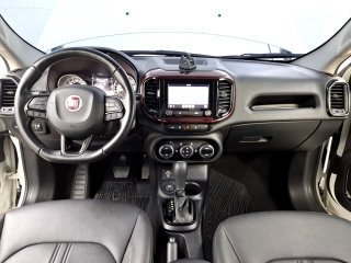 FIAT TORO FREEDOM AT6 Painel completo