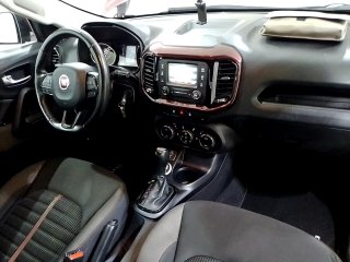 FIAT TORO FREEDOM AT9 D Painel completo