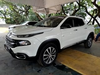 FIAT TORO VOLCANO AT9 D4 Frente Motorista