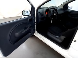 FIAT UNO FURGAO 1.0 FLEX Porta e interior motorista