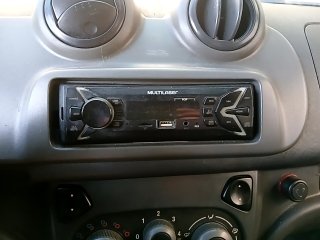 FIAT UNO VIVACE 1.0 Kit multimídia