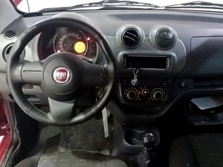 FIAT UNO VIVACE 1.0 Kit multimídia