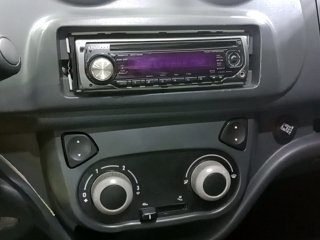 FIAT UNO VIVACE 1.0 Kit multimídia