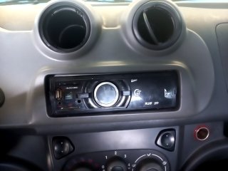 FIAT UNO VIVACE 1.0 Kit multimídia