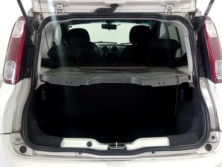 FIAT UNO VIVACE 1.0 Porta malas