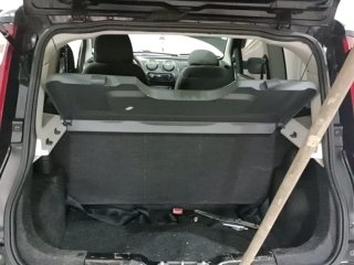 FIAT UNO VIVACE 1.0 Porta malas