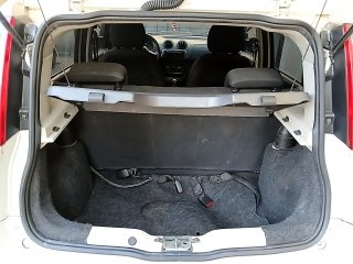 FIAT UNO VIVACE 1.0 Porta malas