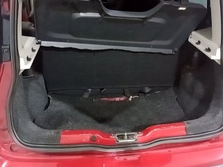 FIAT UNO VIVACE 1.0 Porta malas