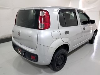 FIAT UNO VIVACE 1.0 Traseira Passageiro