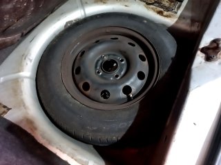 FORD FIESTA FLEX Estepe