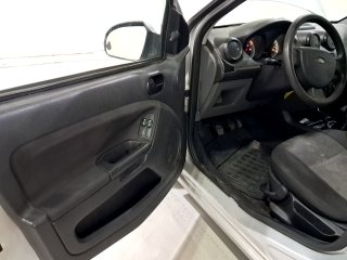 FORD FIESTA FLEX Porta e interior motorista