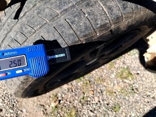 FORD FIESTA HA 1.6L SE A Pneu dianteiro esq.