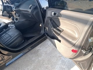FORD FIESTA HA 1.6L TI A Porta e interior passageiro