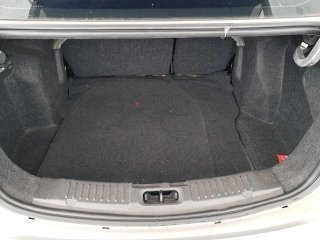 FORD FIESTA SD 1.6LTIA Porta malas