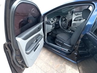 FORD FOCUS 2.0L FC Porta e interior motorista