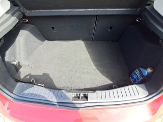 FORD FOCUS SE AT 2.0HC Porta malas