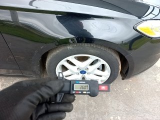 FORD FUSION FLEX B Pneu dianteiro dir.