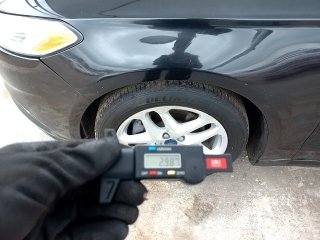 FORD FUSION FLEX B Pneu dianteiro esq.